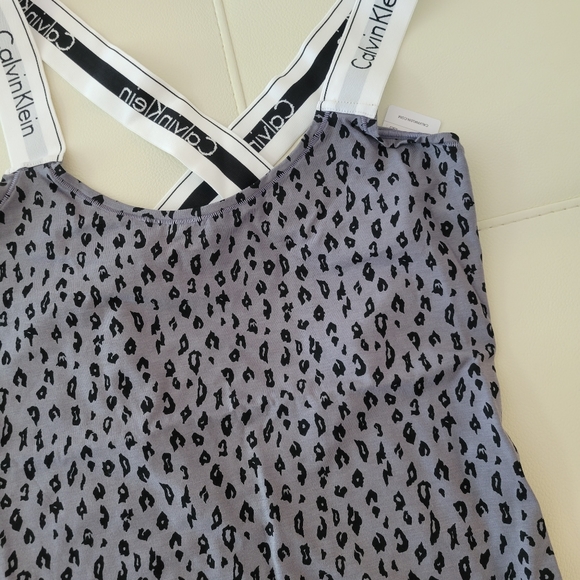 CALVIN KLEIN NEW BODYSUIT SIZE M - Picture 5 of 7